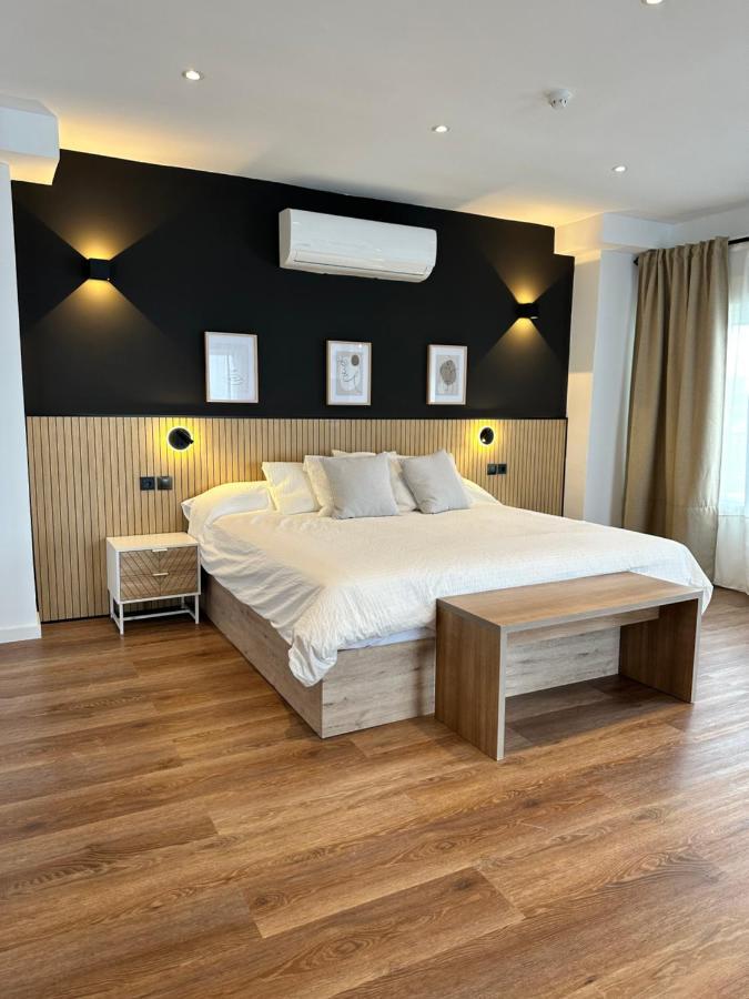 เฟิสต์ แฟลตโทเทล อินเตอร์เนชั่นแนล Aparthotel เบนัลมาเดนา ภายนอก รูปภาพ