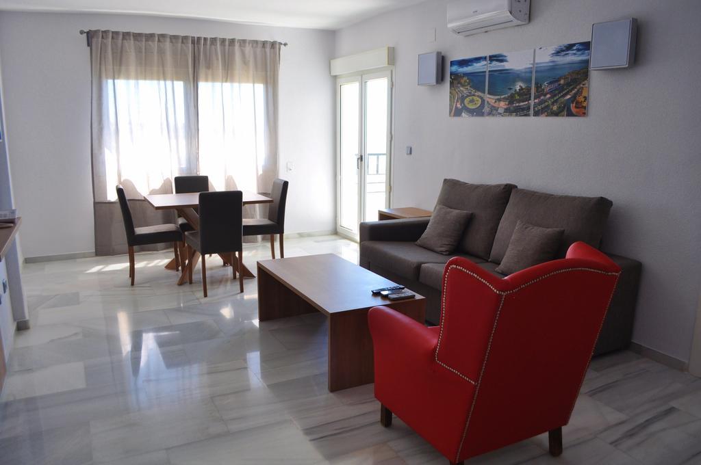 เฟิสต์ แฟลตโทเทล อินเตอร์เนชั่นแนล Aparthotel เบนัลมาเดนา ภายนอก รูปภาพ